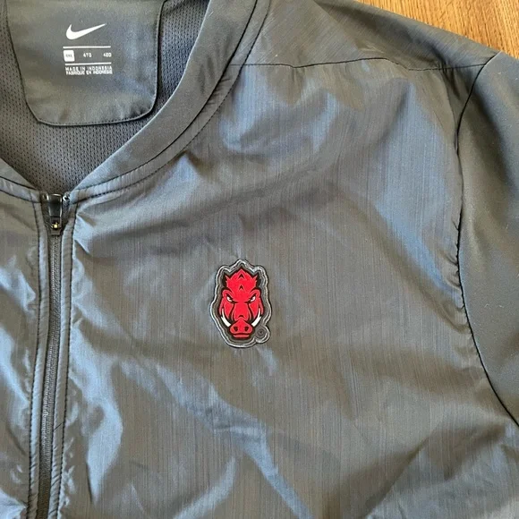 Arkansas Razorbacks Full Zip Windbreaker - Picture 3 of 5